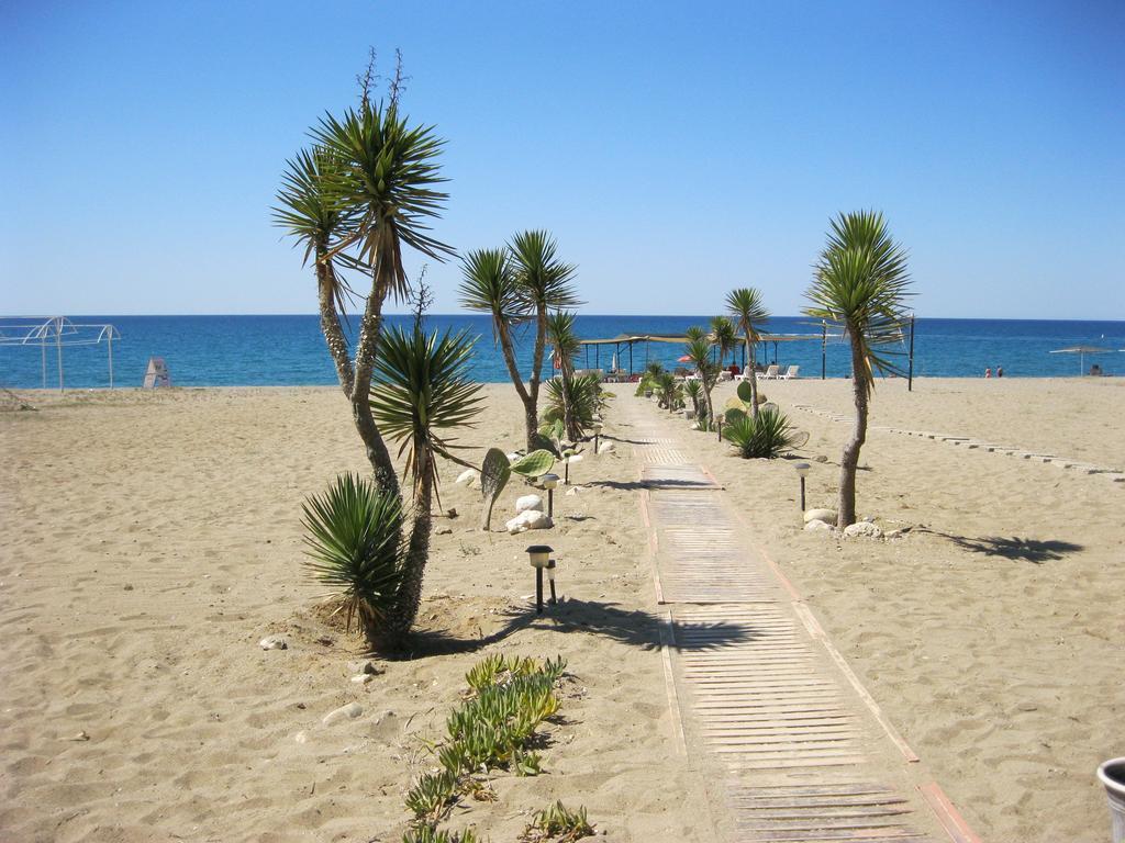 Kızılot As Queen Beach Hotel المظهر الخارجي الصورة
